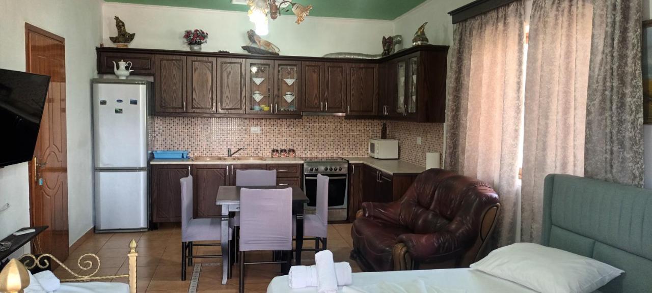Apartments Resul Pushi Ксамил Экстерьер фото